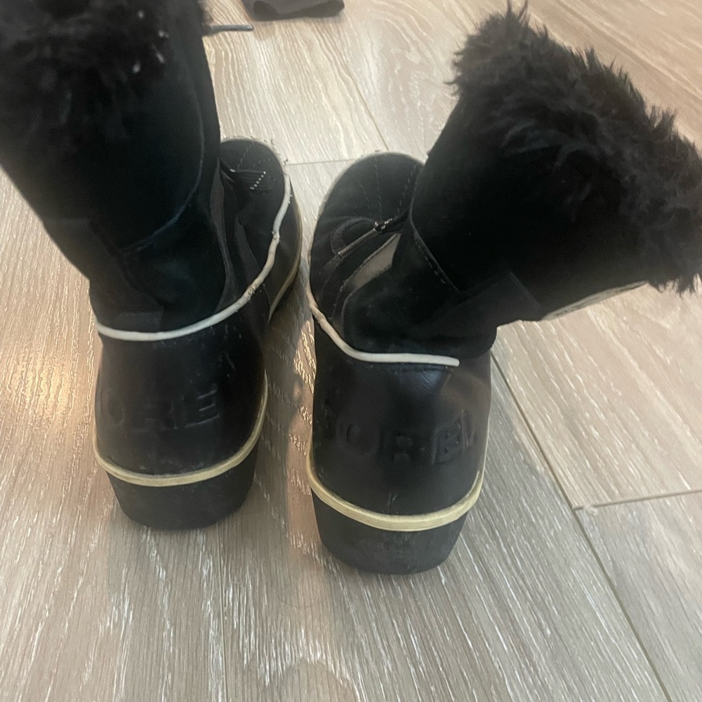 Sorel Women's Black Winter Boots